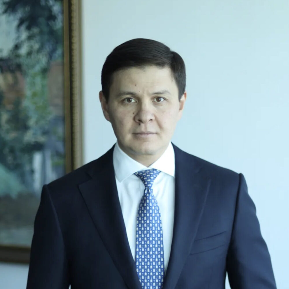 Нурлан Арынгазиев фотосуреті